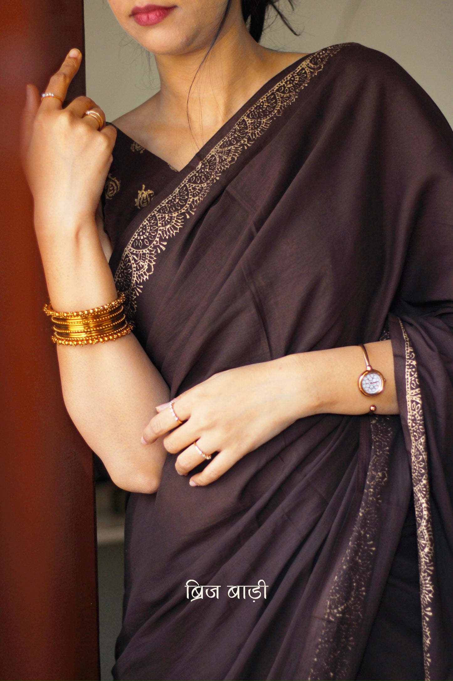 URVIJA- Handcrafted Mulmul Saree