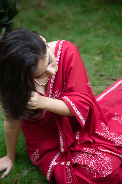 AMBIKA- Handcrafted Mulmul Sarees
