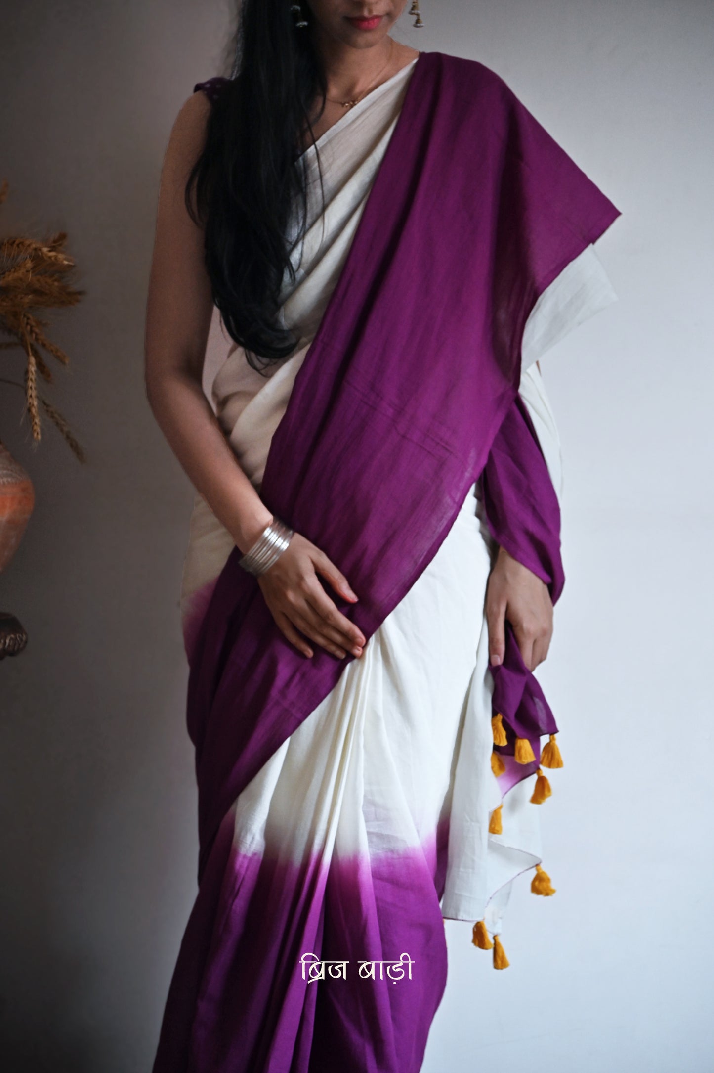 EKANI- Handcrafted Mulmul Saree