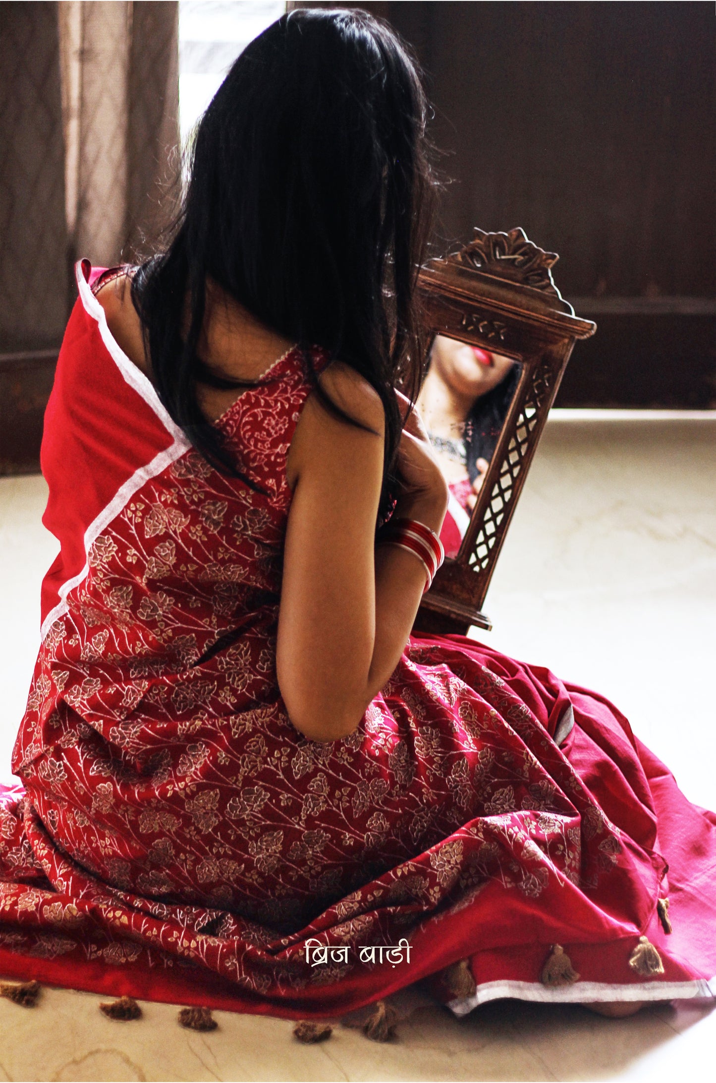 SINDOORI- Handcrafted Mulmul Saree